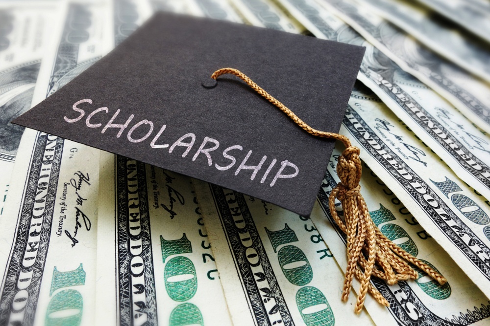 People Who Are Providing College Scholarships to Underserved Children